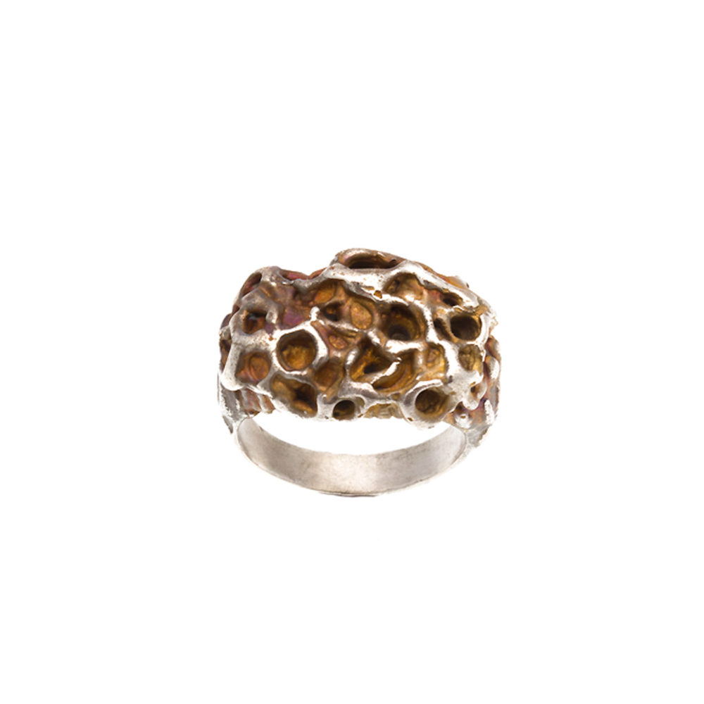 Doctum Doces Collection honeycomb-ring-2-silver-top-view