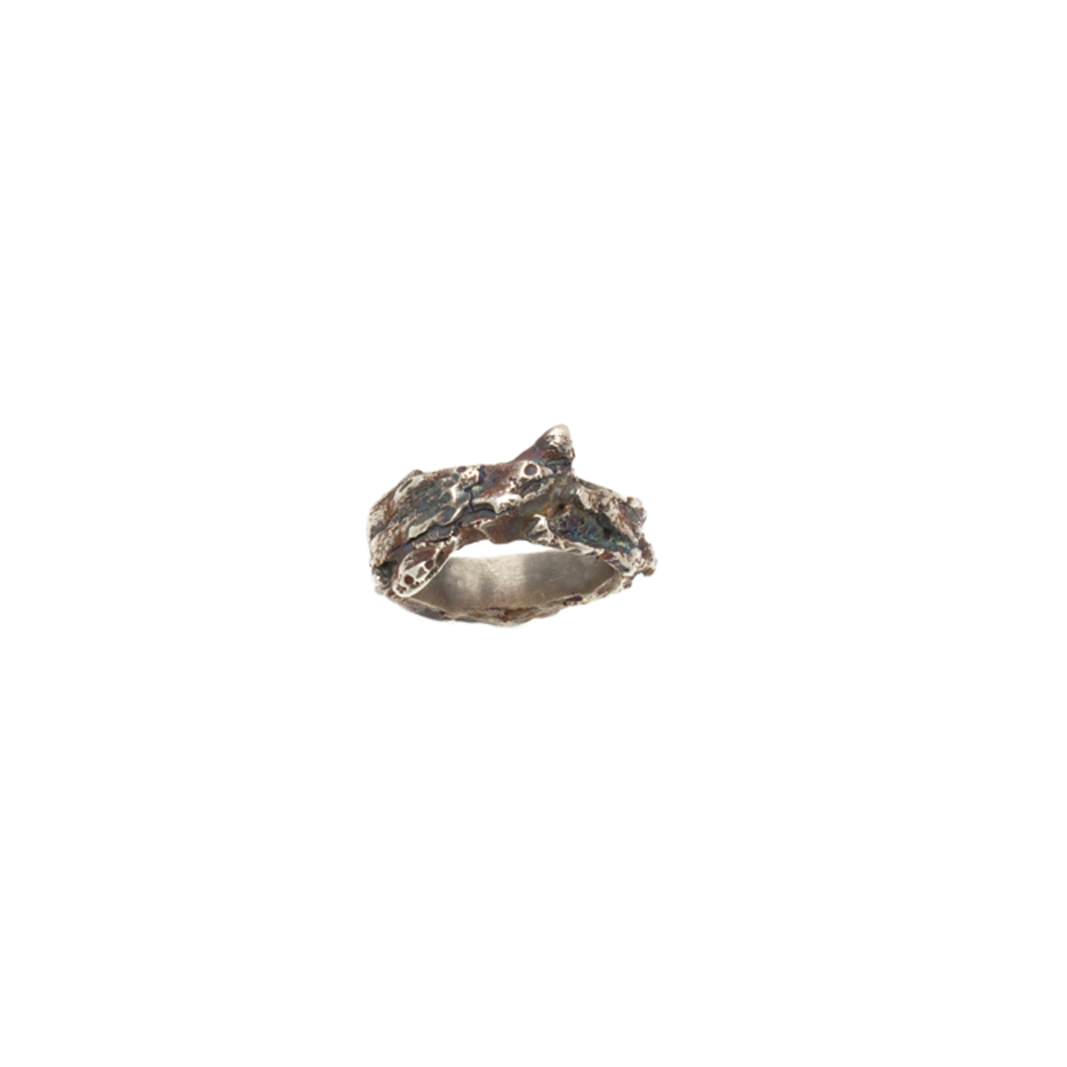 Doctum Doces Collection bark-2-silver- ring-top-view