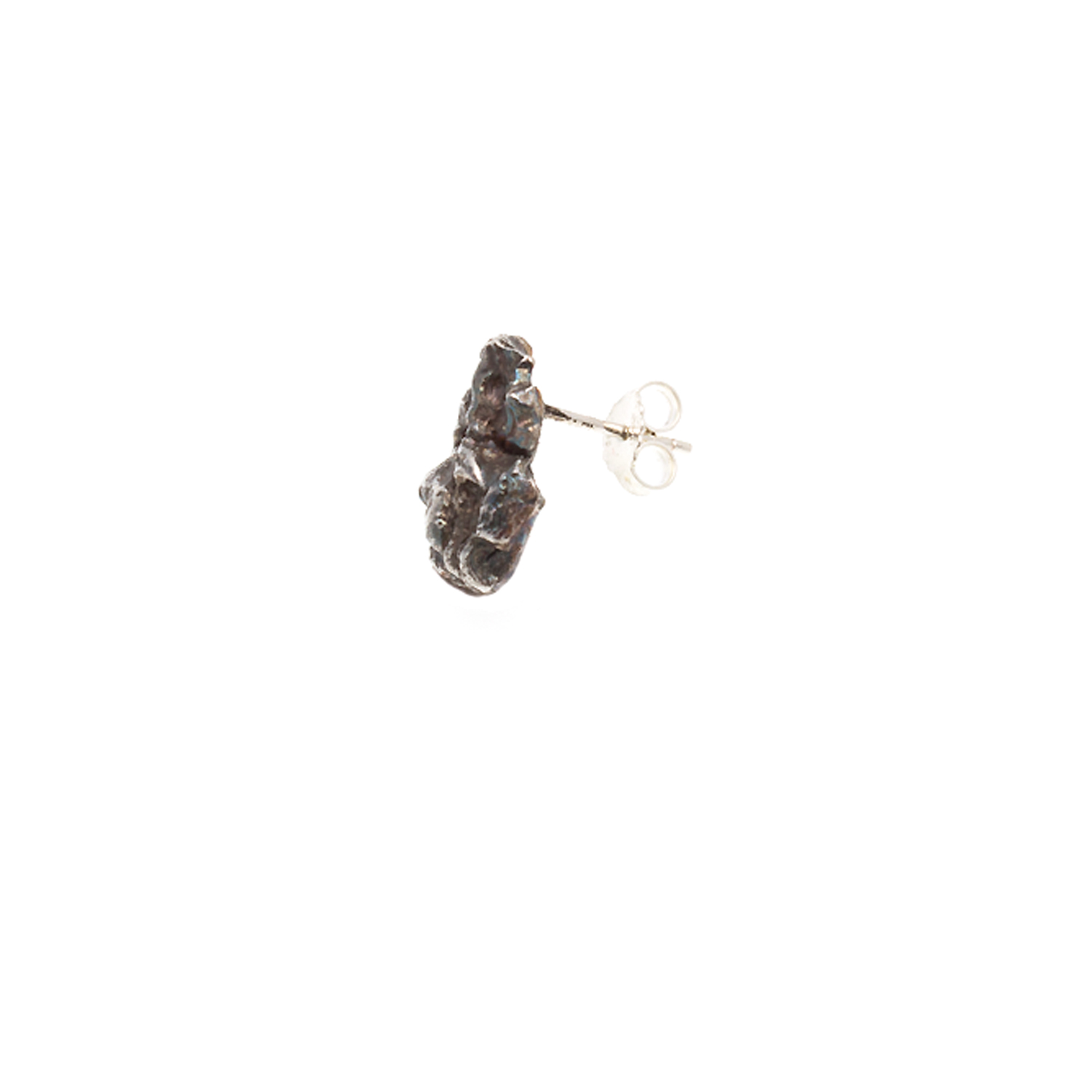 Doctum Doces Collection bark-stud-earring-silver-side-view